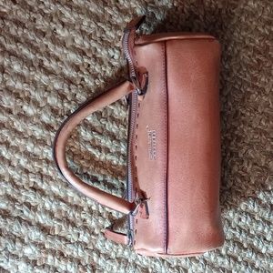 Matt & Nat Vegan Barrel Satchel bag
